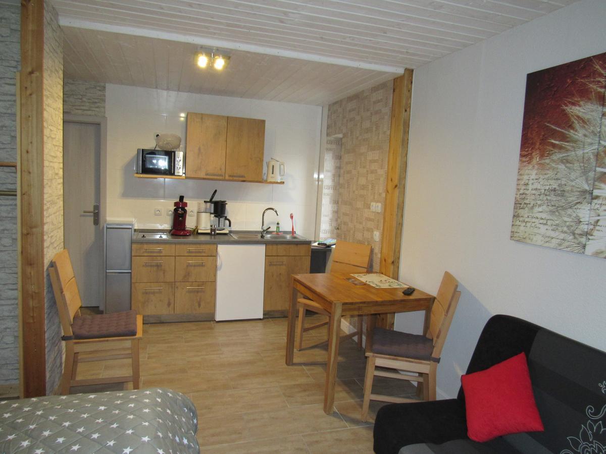 Ferienapartments Am Dorfplatz Langscheid  Luaran gambar
